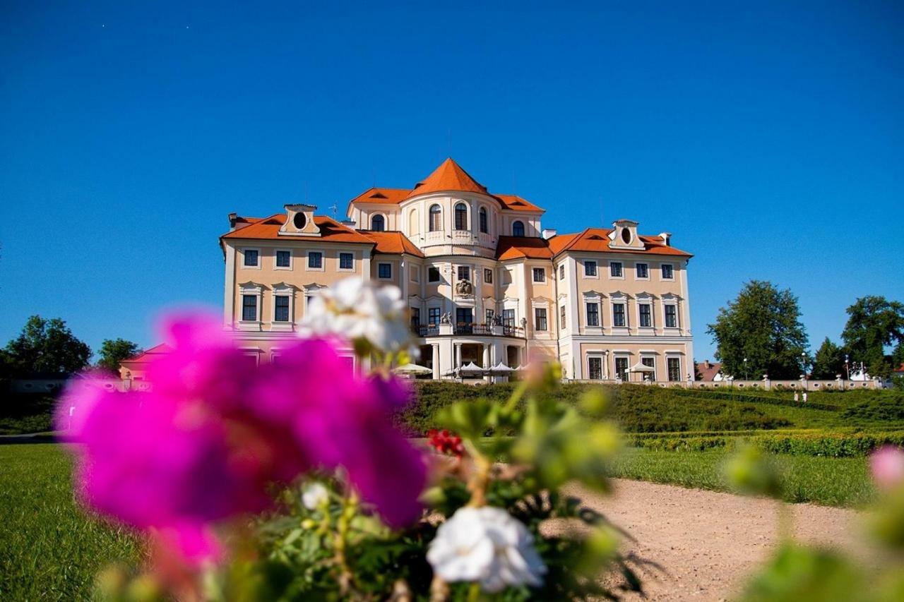Château Liblice Byšice Exterior foto